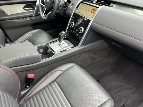 Used 2023 Land Rover Discovery Sport SE R-Dynamic AWD/4WD image 15
