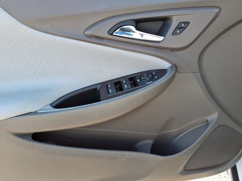 Used 2023 Chevrolet Malibu LT FWD image 14