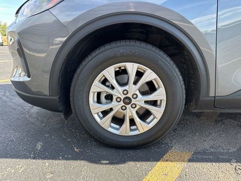 Used 2023 Ford Escape Active image 24