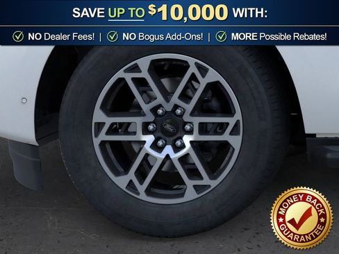 New 2026 Ford Expedition Active image 24