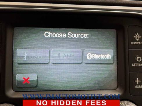 Used 2017 RAM 1500 Express w/ Express Value Package image 25