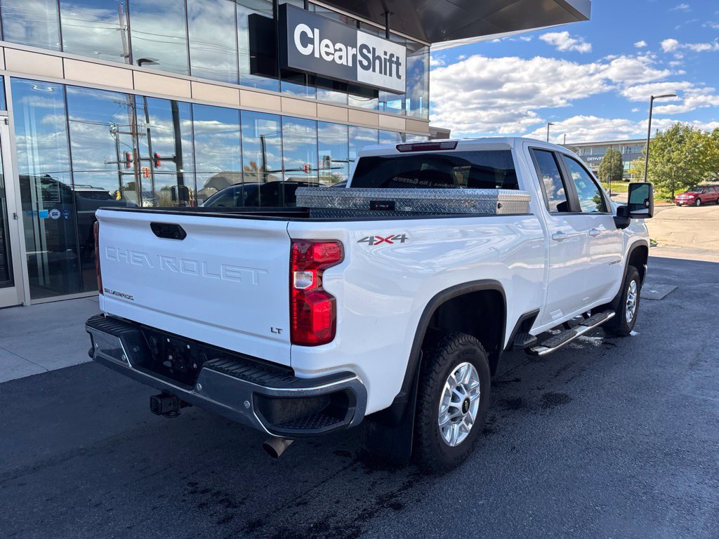 Used 2023 Chevrolet Silverado 2500 LT w/ True North Edition AWD/4WD image 4