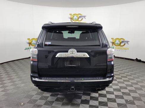Used 2022 Toyota 4Runner Limited AWD/4WD image 3