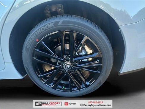 New 2026 Toyota Camry SE image 18