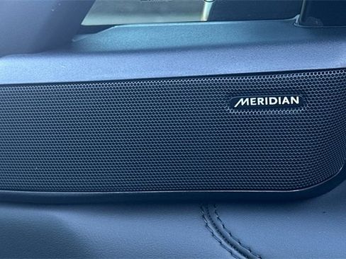 Used 2024 Land Rover Range Rover SE image 23