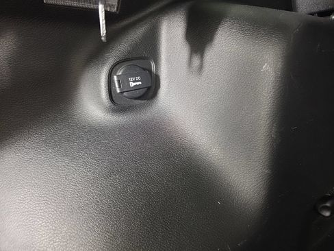 Used 2019 Jeep Cherokee Limited AWD/4WD image 33
