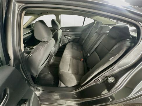 Used 2021 Nissan Altima 2.5 SV FWD image 26