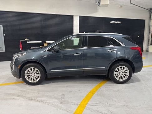Used 2019 Cadillac XT5 AWD image 5