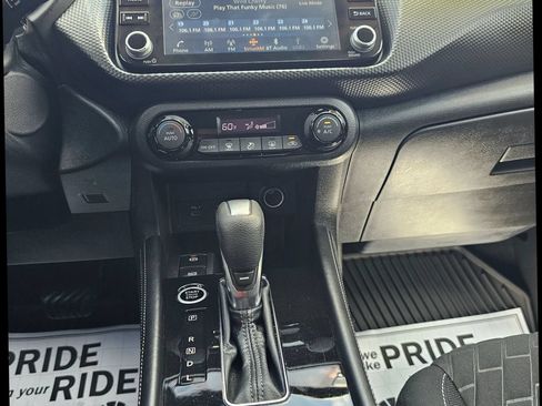 Used 2022 Nissan Kicks SV FWD image 24