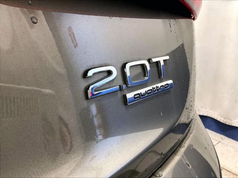 Used 2015 Audi Q3 2.0T Prestige w/ Prestige Package image 30