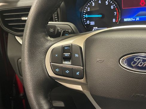 Used 2020 Ford Explorer XLT RWD image 27