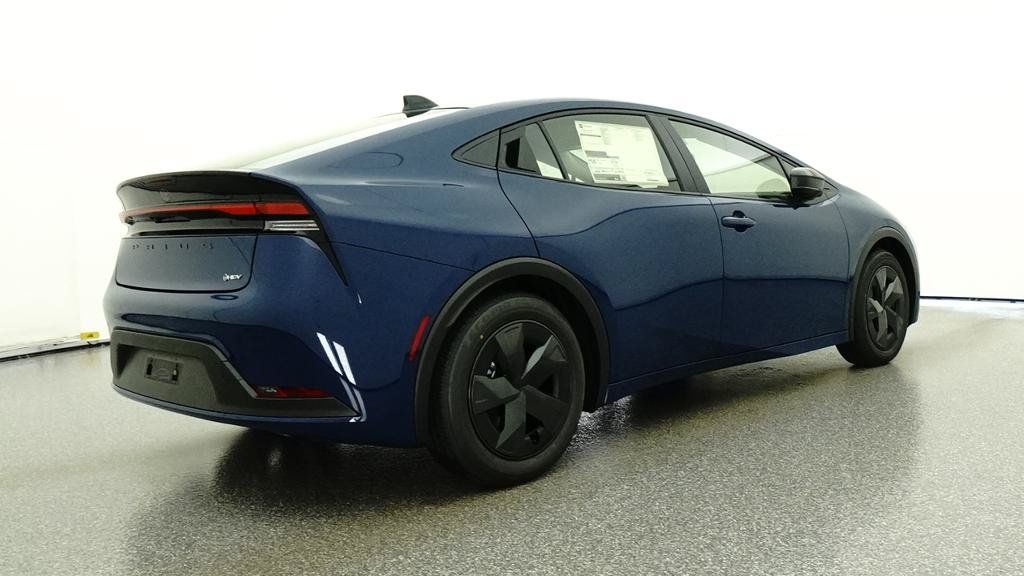 New 2027 Toyota Prius LE FWD image 28
