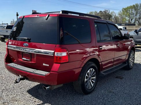 Used 2017 Ford Expedition XLT image 7
