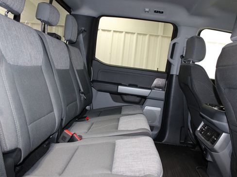 New 2026 Ford F250 XLT w/ XLT Premium Package image 33