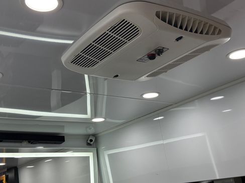 Used 2020 Ford Transit 350 XL RWD image 42