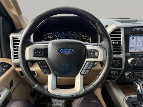 Used 2016 Ford F150 Lariat w/ Equipment Group 502A Luxury image 10