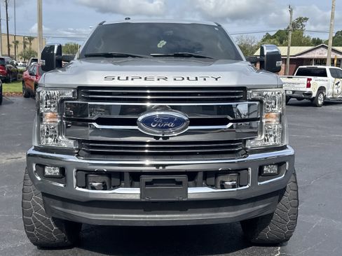 Used 2018 Ford F250 Lariat AWD/4WD image 3