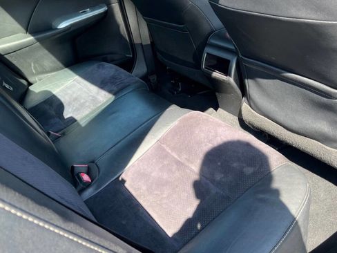 Used 2012 Toyota Camry SE w/ Leather Pkg FWD image 11