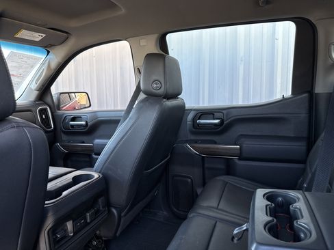 Used 2021 Chevrolet Silverado 1500 LT Trail Boss w/ Convenience Package II image 28