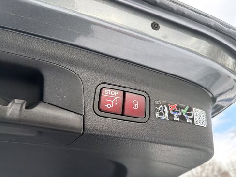 Used 2026 Mercedes-Benz GLE 350 4MATIC image 30