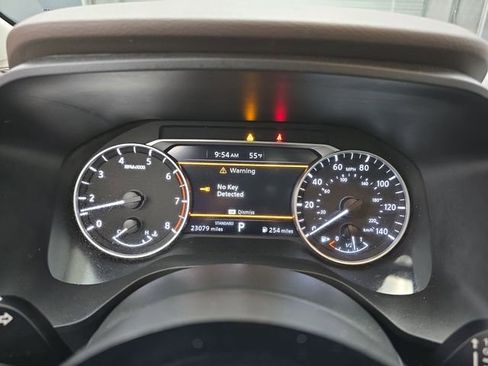 Used 2023 Nissan Rogue SL image 28