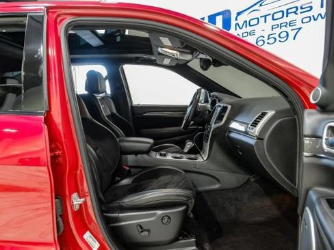 Used 2018 Jeep Grand Cherokee SRT AWD/4WD image 49