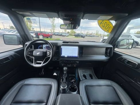 Used 2024 Ford Bronco Black Diamond AWD/4WD image 18
