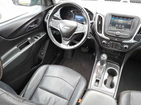 Used 2020 Chevrolet Equinox LT w/ Midnight Edition image 10