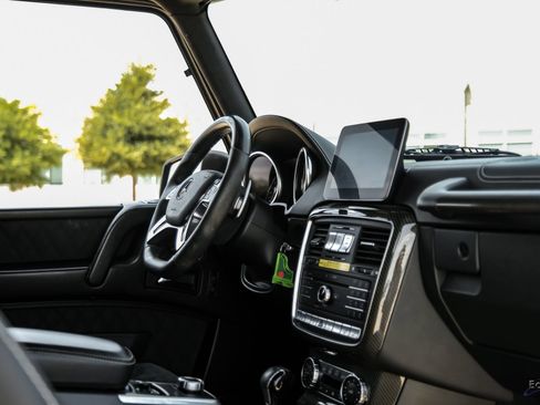 Used 2017 Mercedes-Benz G 550 Squared image 47