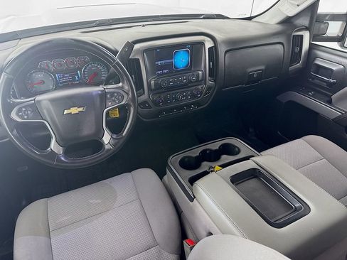 Used 2018 Chevrolet Silverado 2500 LT w/ LT Convenience Package image 21