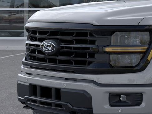 New 2026 Ford F150 XLT w/ Equipment Group 302A MID AWD/4WD image 18