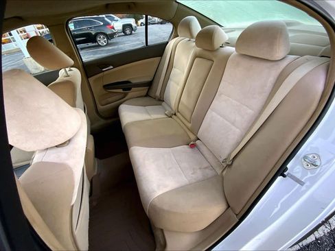 Used 2008 Honda Accord LX-P image 19