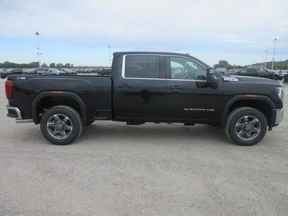 New 2026 GMC Sierra 2500 SLE w/ SLE Value Package;