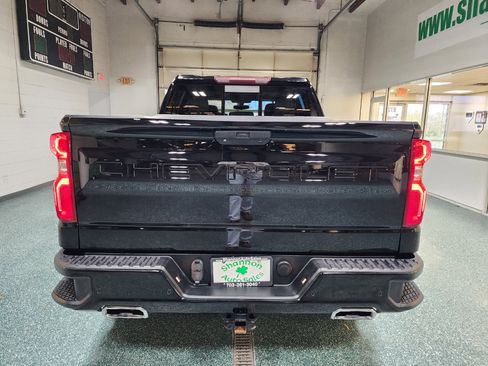 Used 2020 Chevrolet Silverado 1500 LT Trail Boss image 8