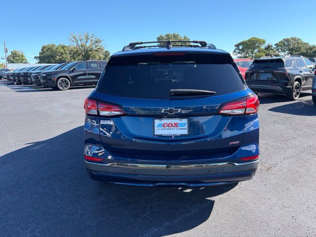Used 2022 Chevrolet Equinox RS w/ RS Leather Package FWD image 5