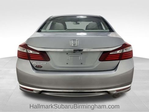 Used 2016 Honda Accord LX image 3