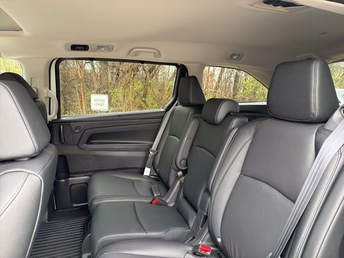 New 2026 Honda Odyssey EX-L image 17