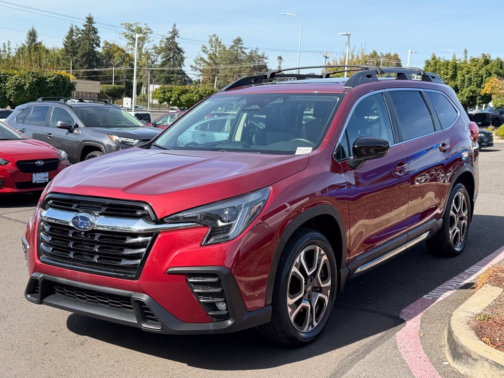 Used 2024 Subaru Ascent Limited w/ Technology Package AWD/4WD image 4