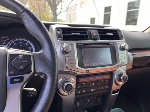 Used 2017 Toyota 4Runner Limited image 18