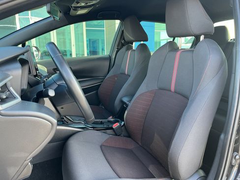 Used 2024 Toyota Corolla SE image 15