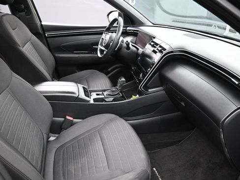 Used 2022 Hyundai Santa Cruz SEL Premium AWD/4WD image 16
