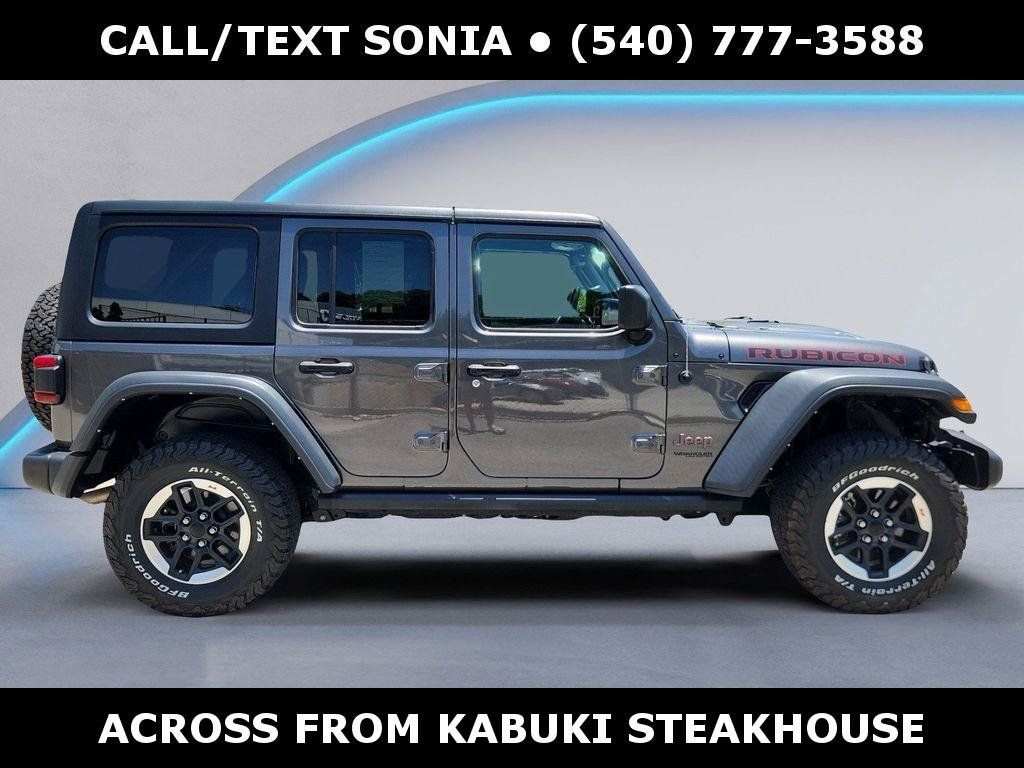 Used 2022 Jeep Wrangler Unlimited Rubicon w/ LED Lighting Group AWD/4WD image 2