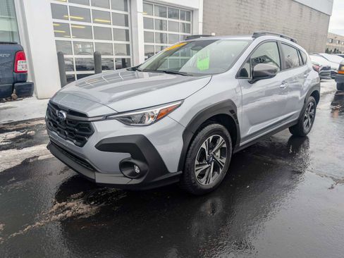 Certified 2025 Subaru Crosstrek 2.0i Premium image 3
