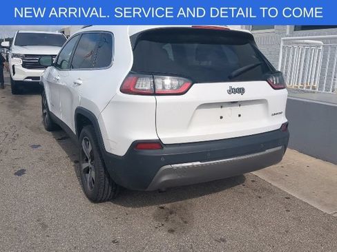 Used 2019 Jeep Cherokee Limited FWD image 4