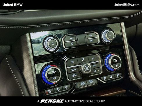 Used 2024 GMC Yukon Denali Ultimate image 10