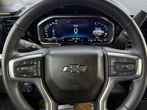 Used 2024 Chevrolet Silverado 1500 RST image 20