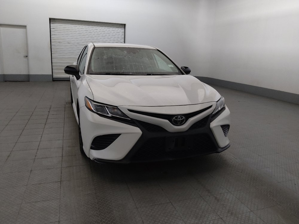 Used 2020 Toyota Camry SE FWD image 14