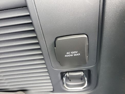 New 2026 Lincoln Navigator L Reserve AWD/4WD image 33