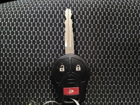 Used 2019 Nissan Versa SV FWD image 32
