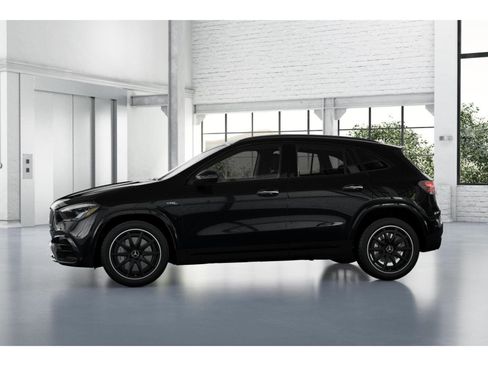 New 2026 Mercedes-Benz GLA 35 AMG 4MATIC image 37